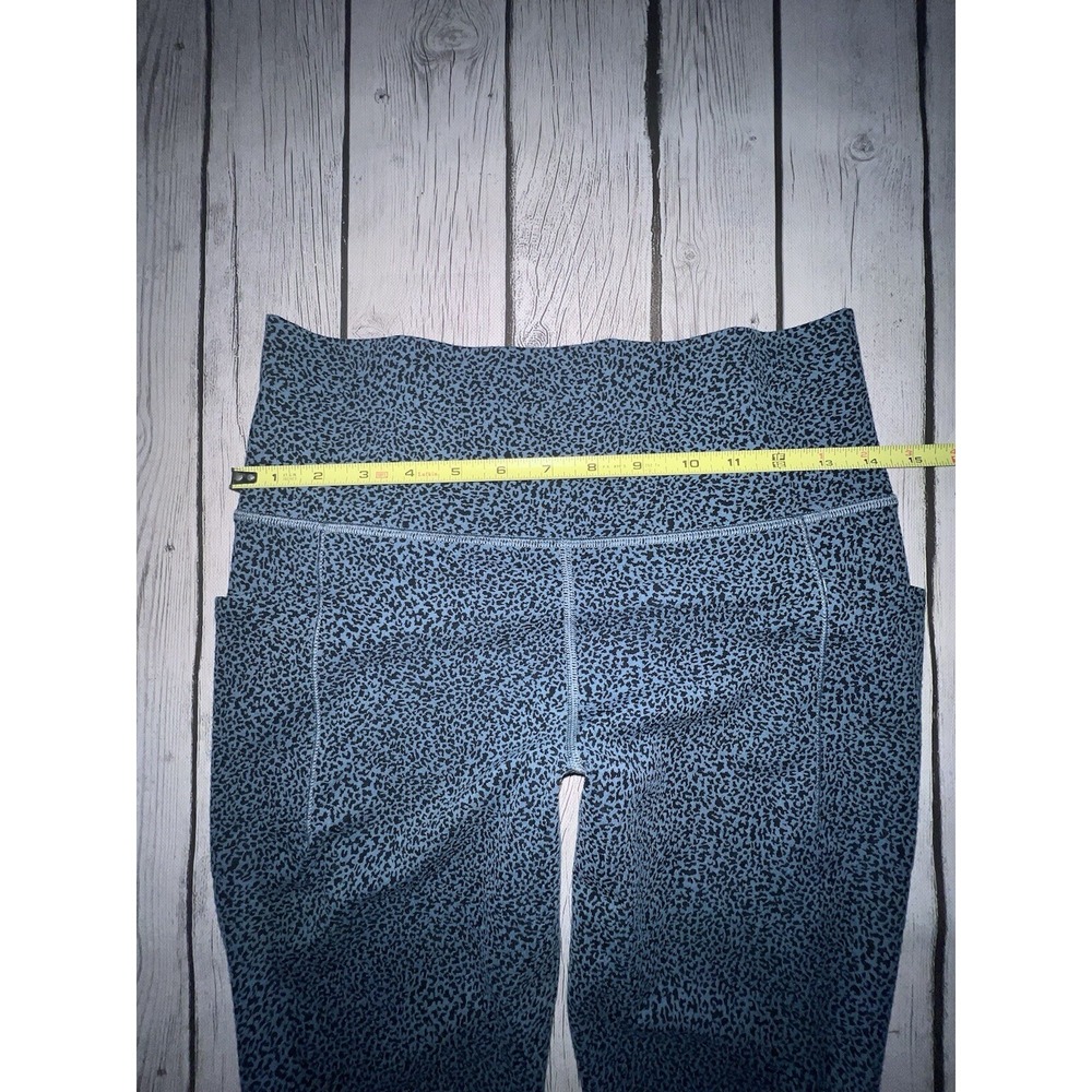 Athleta Women's Blue/Black Leopard Salutation Stash II Pocketed Leggings Size MP - Picture 4 of 7